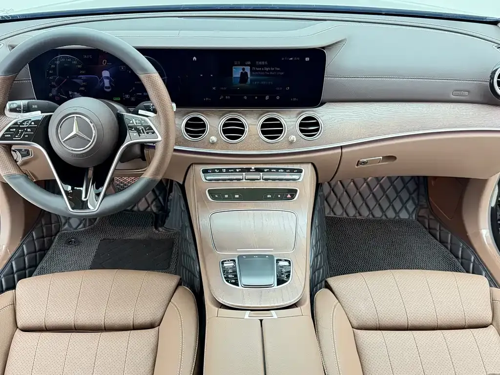 Mercedes-Benz E-Class 2021 из CN, фото 7
