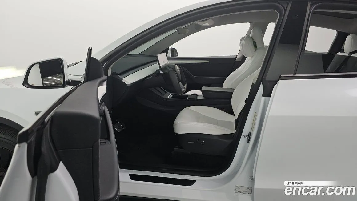 Tesla Model Y 2024 из KR, фото 10