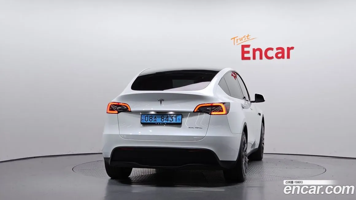 Tesla Model Y 2024 из KR, фото 4