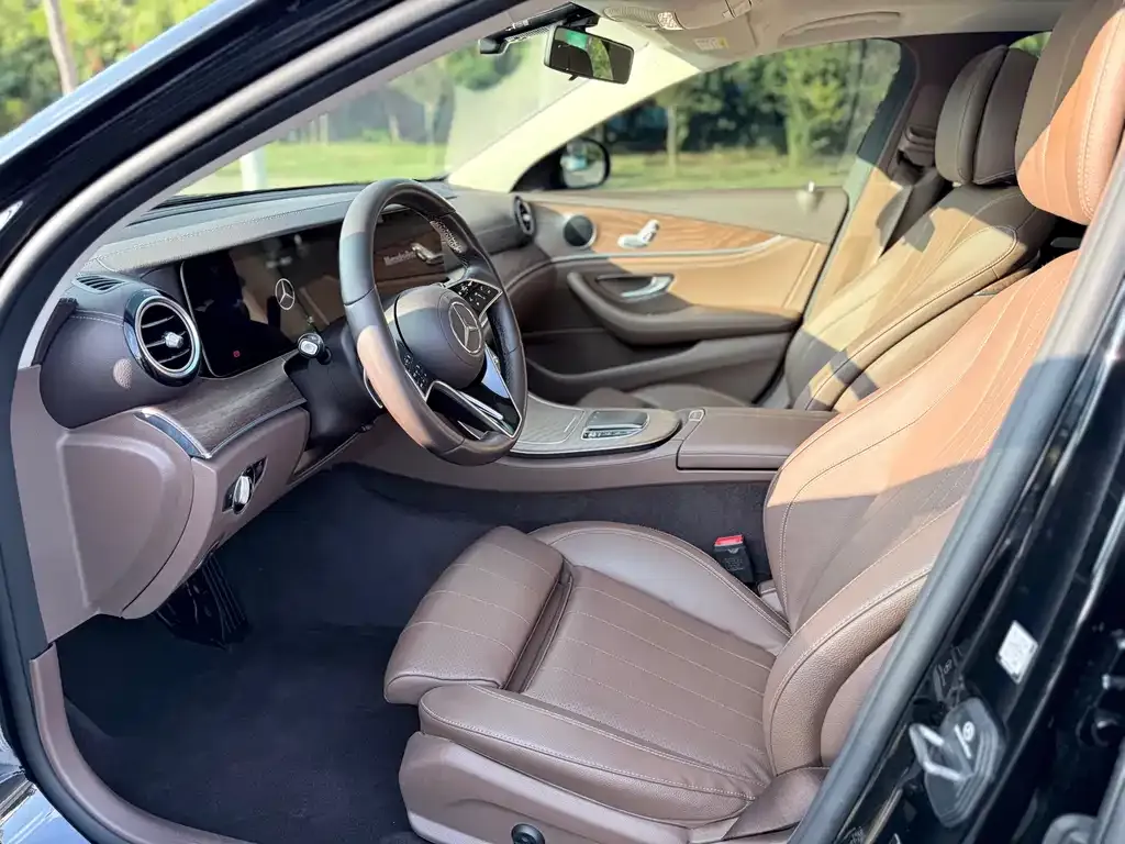 [object Object] E-Class 2023 из CN, фото 10