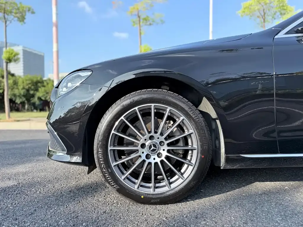 [object Object] E-Class 2023 из CN, фото 9