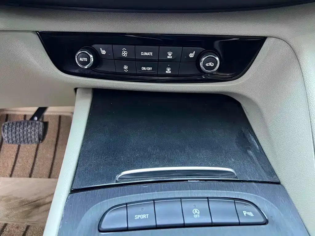 Buick Regal — фото 8