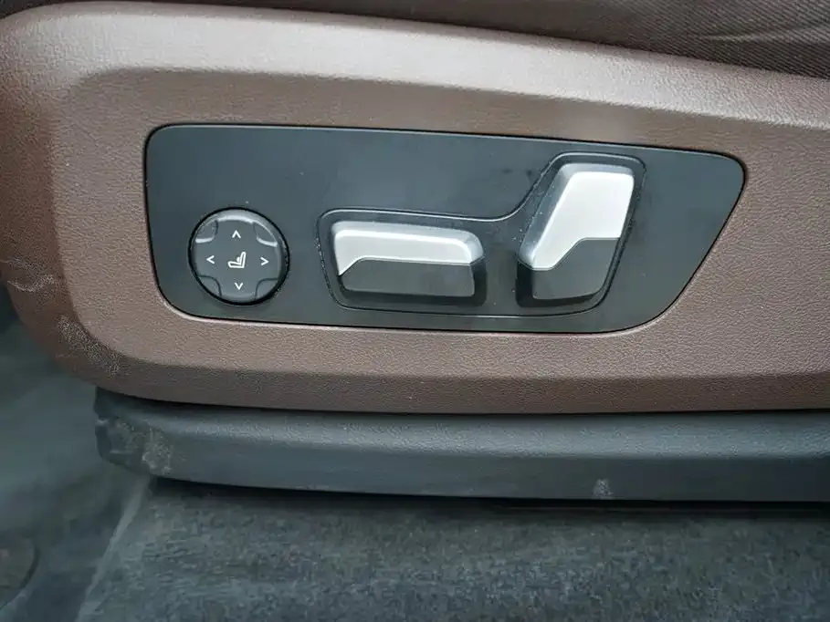 BMW X5 2023 из CN, фото 6