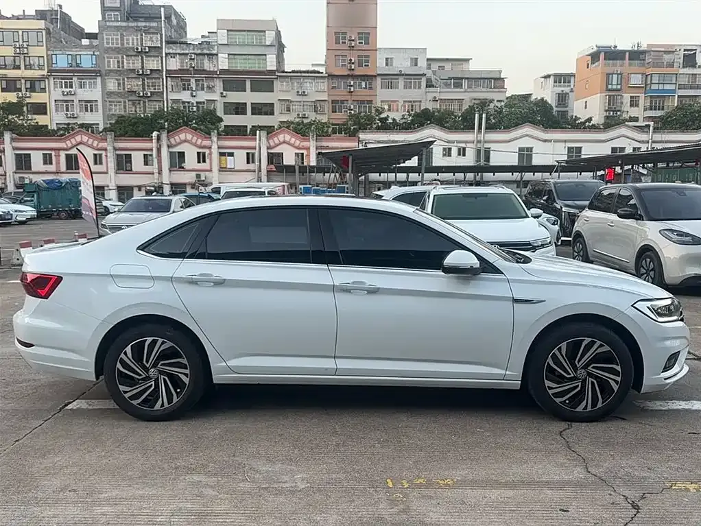 Volkswagen Sagitar 2021 из CN, фото 3
