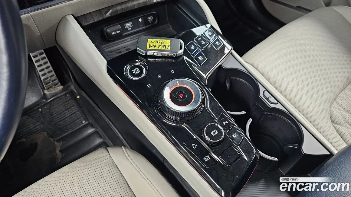Kia Sportage — фото 9