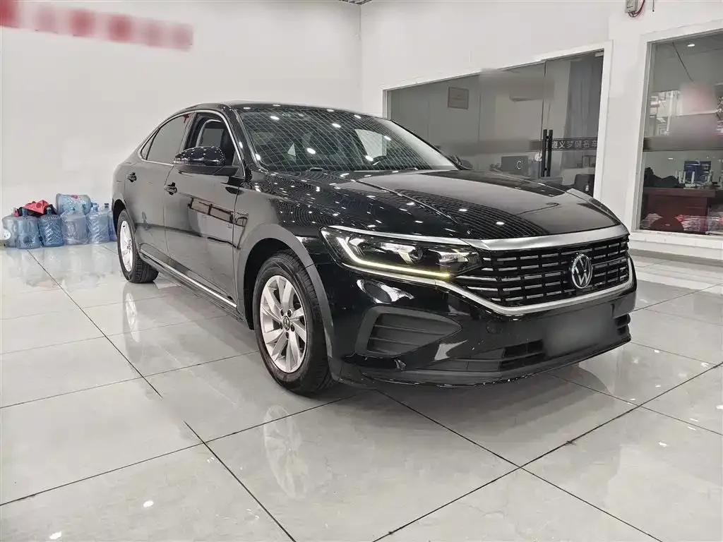 Volkswagen Passat — фото 4