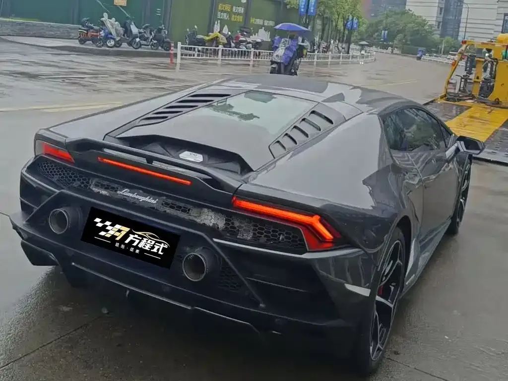 Lamborghini Huracan — фото 3