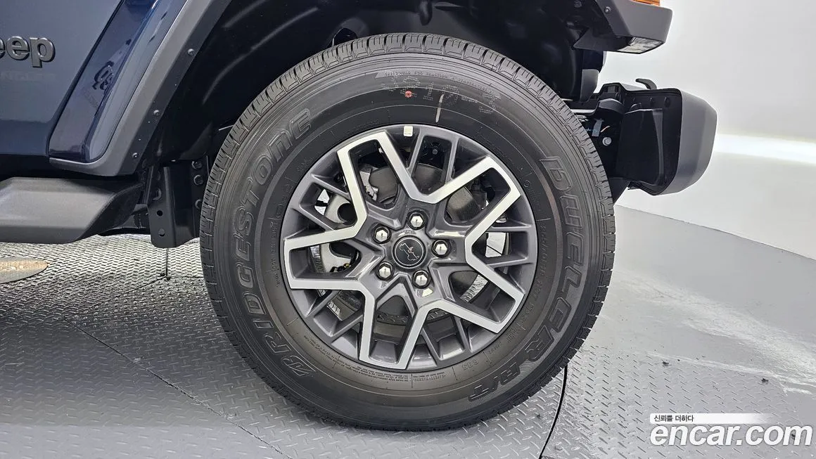 Jeep Wrangler 2025 из KR, фото 5