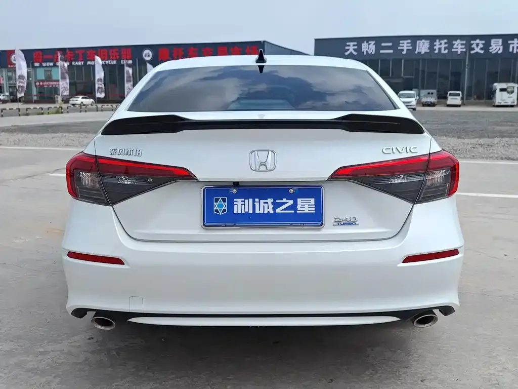 Honda Civic — фото 5