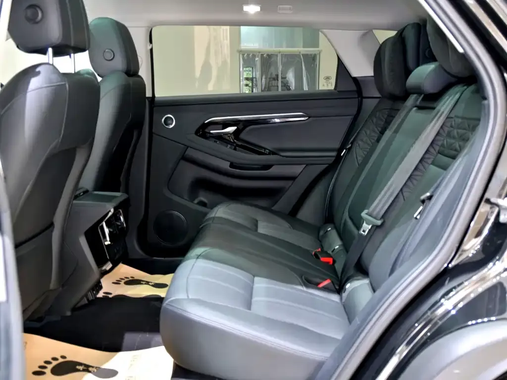 Land Rover Evoque — фото 10