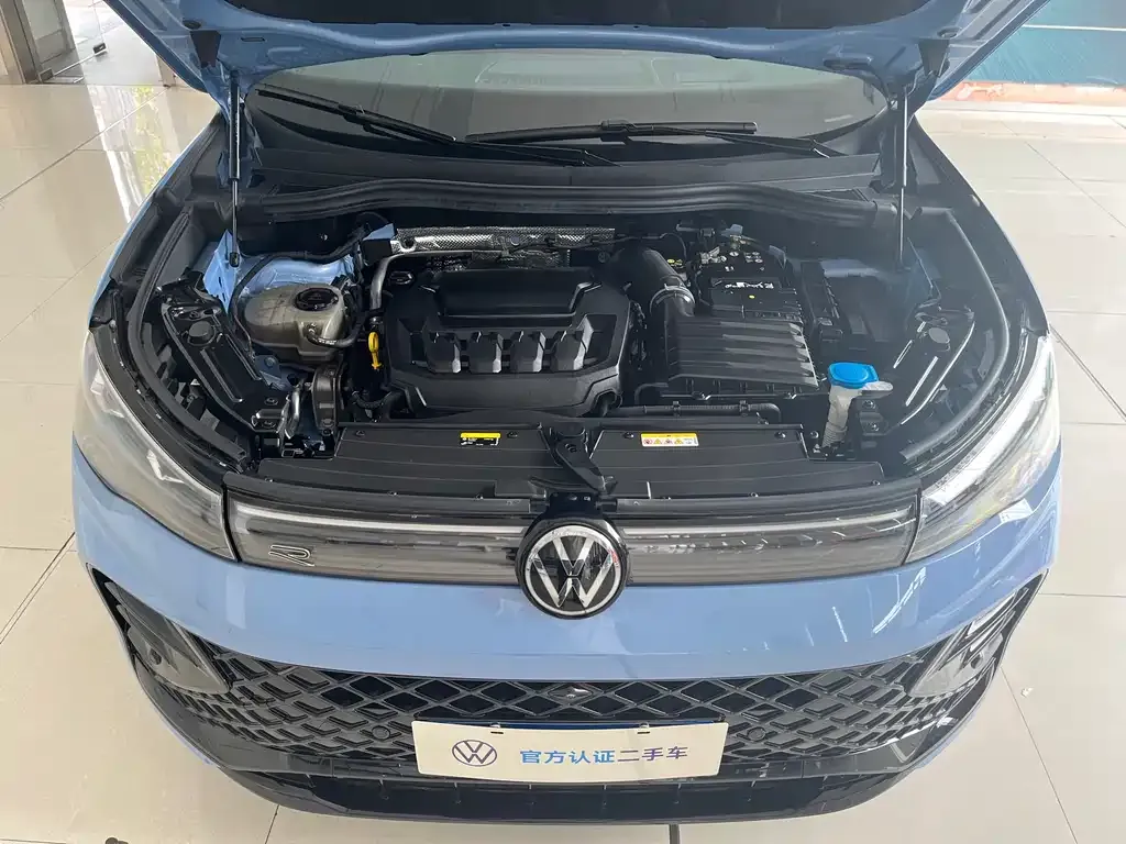 Volkswagen Tiguan L 2024 из CN, фото 3