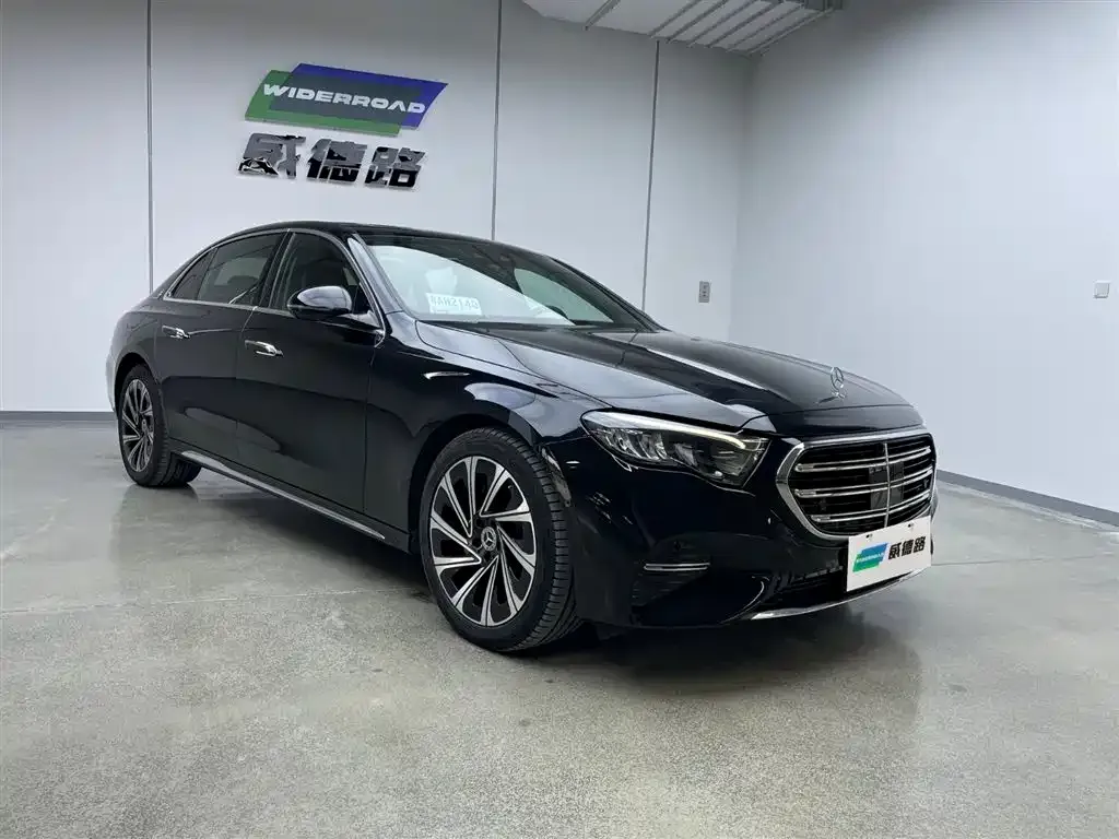Mercedes-Benz E-Class 2024 из CN, фото 3