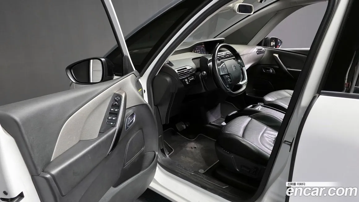 Citroen (DS) C4 SpaceTourer — фото 10