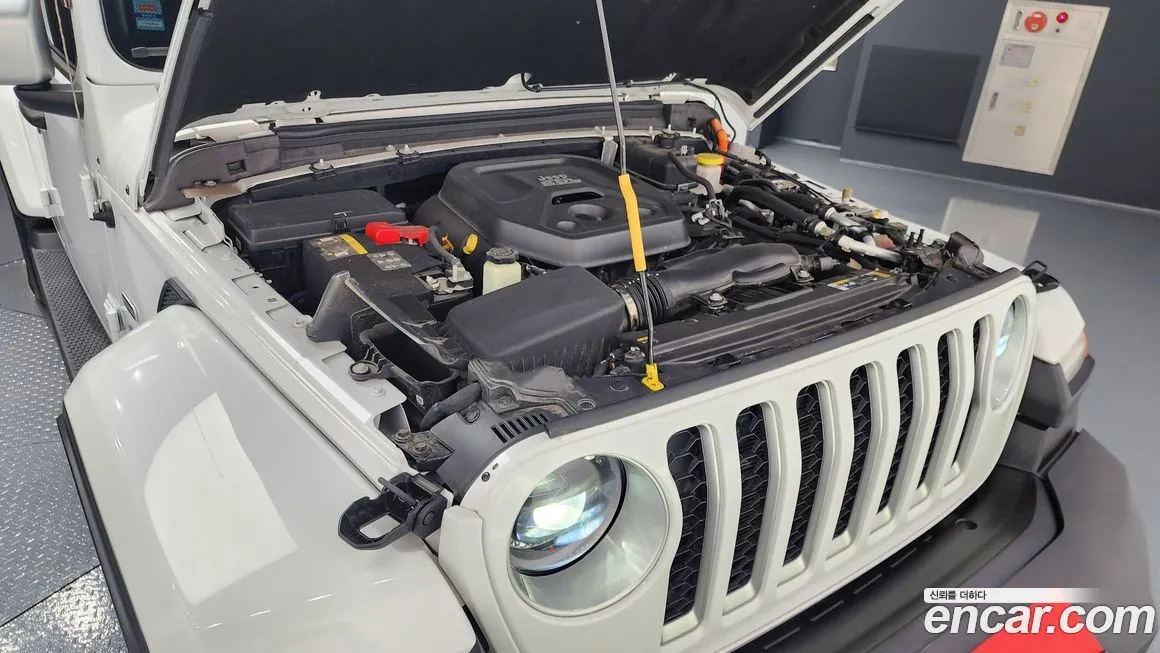 Jeep Wrangler 2023 из KR, фото 6