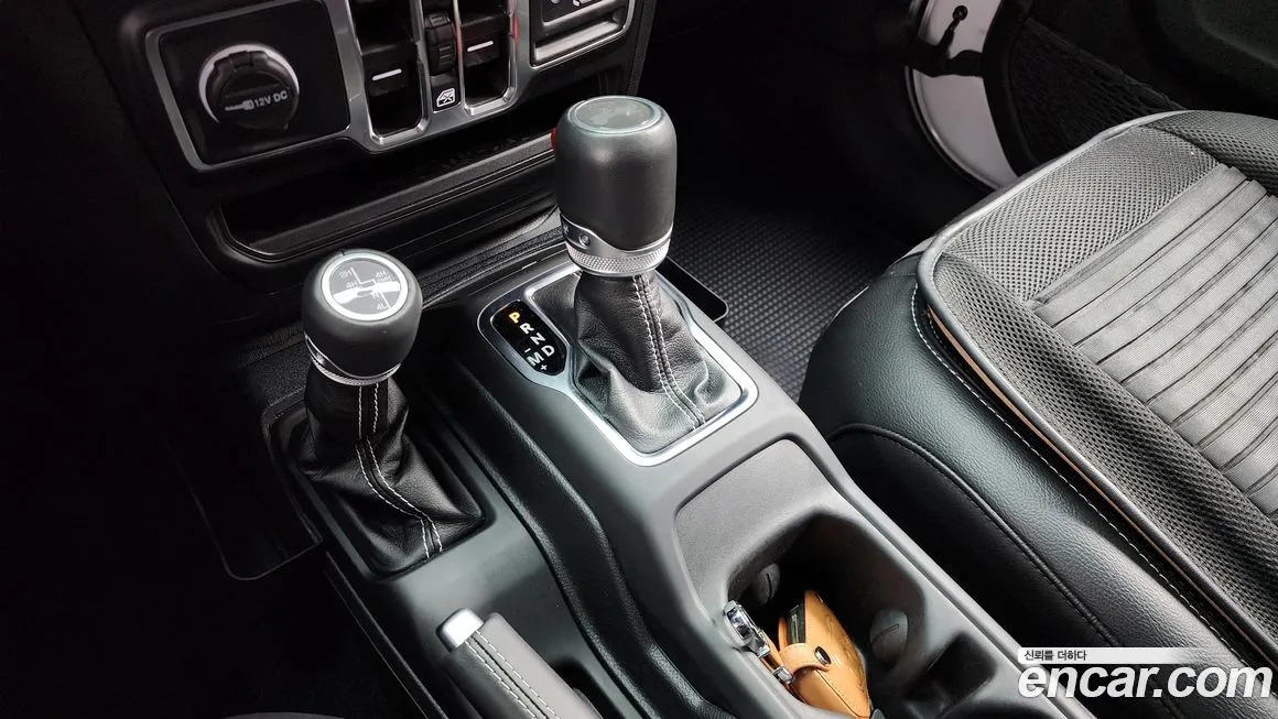 Jeep Wrangler 2023 из KR, фото 9