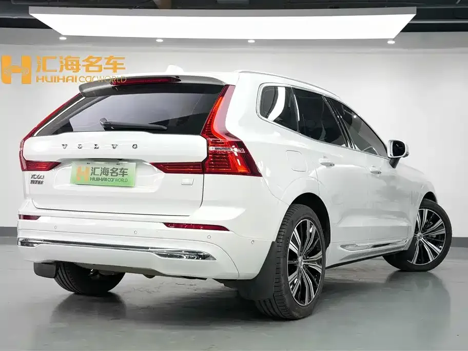 Volvo XC60 PHEV 2022 из CN, фото 6