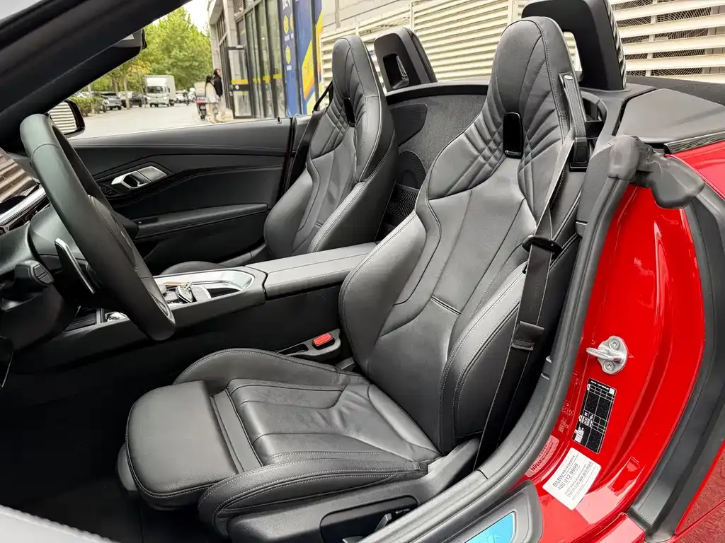 BMW Z4 2022 из CN, фото 9