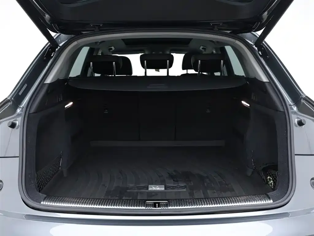 Audi Q5L 2021 из CN, фото 6