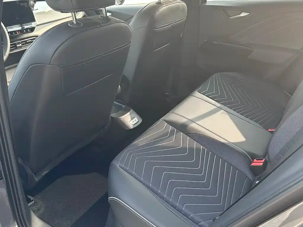 Volkswagen ID.3 2024 из CN, фото 7