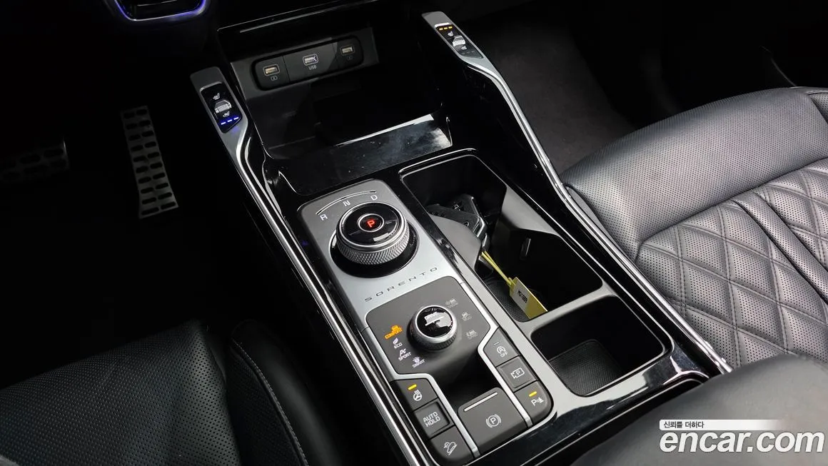 Kia Sorento — фото 9