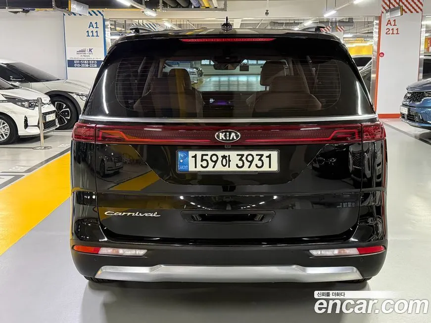 Kia Carnival — фото 3