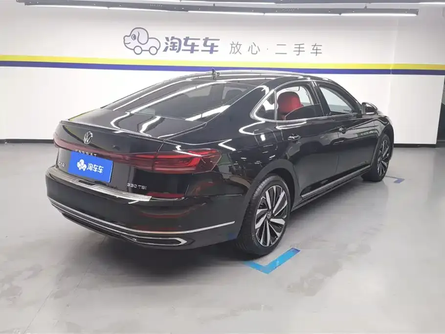 Volkswagen Passat 2023 из CN, фото 3