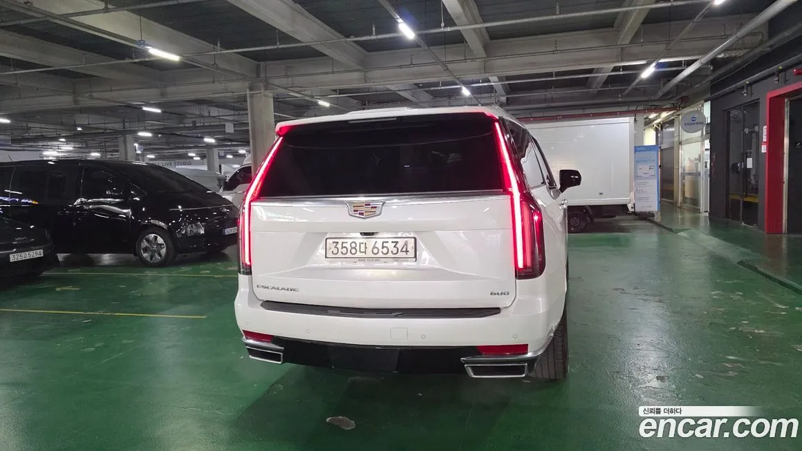 Cadillac Escalade 2022 из KR, фото 4