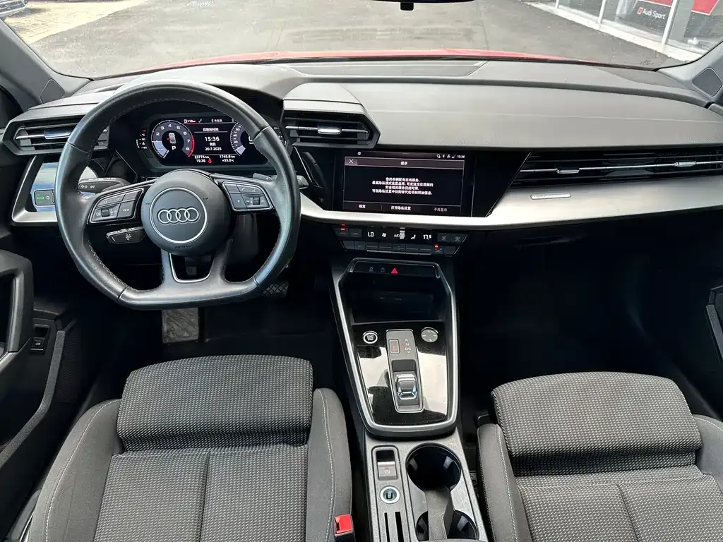 Audi A3 2024 из CN, фото 10
