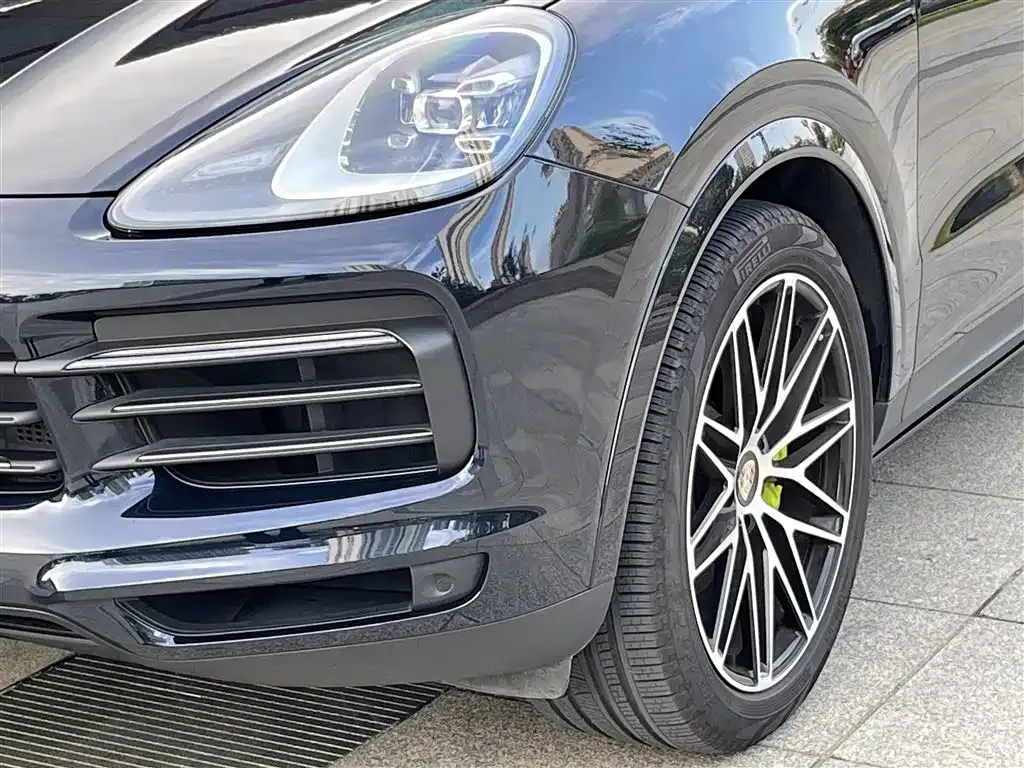 Porsche Cayenne Hybrid — фото 8