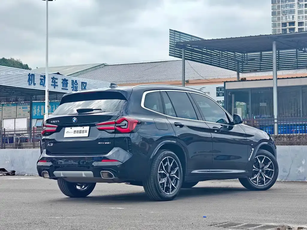 BMW X3 2024 из CN, фото 8