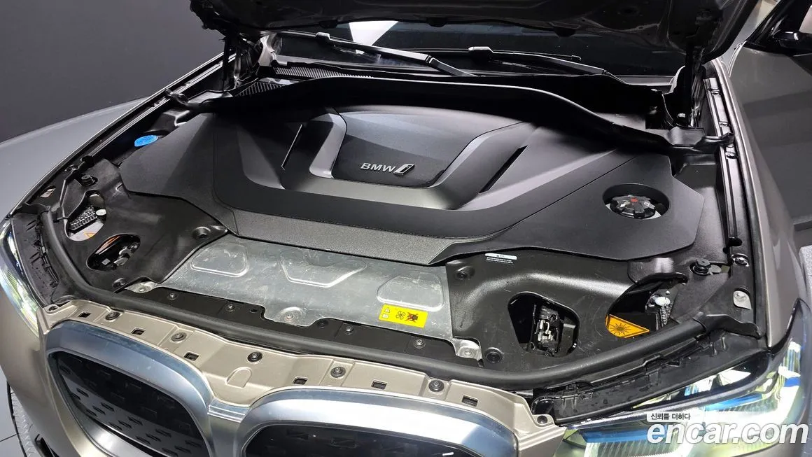 [object Object] iX3 2024 из KR, фото 6