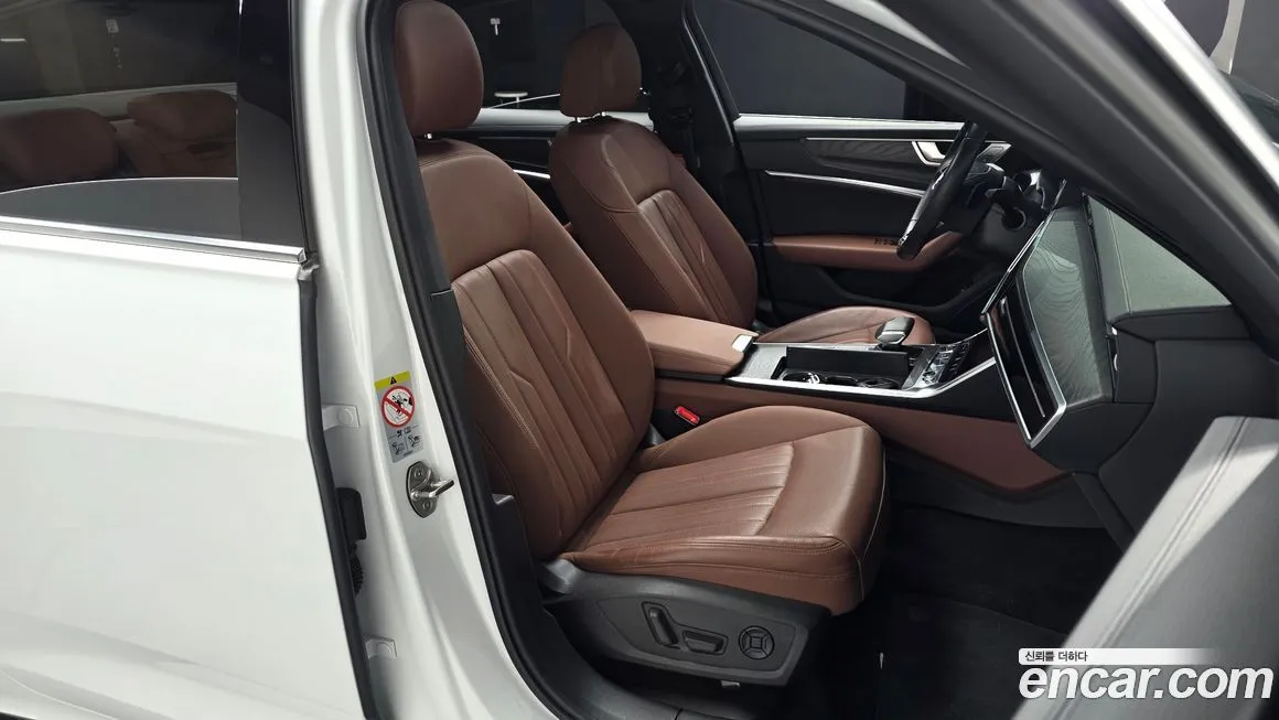 Audi A6 2021 из KR, фото 10
