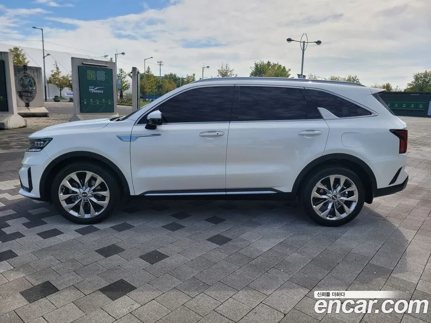 Kia Sorento — фото 4