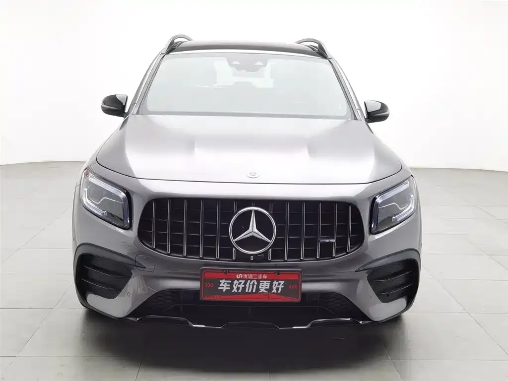 Mercedes-Benz GLB AMG — фото 3