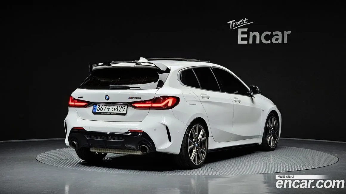 BMW 1-Series 2022 из KR, фото 2