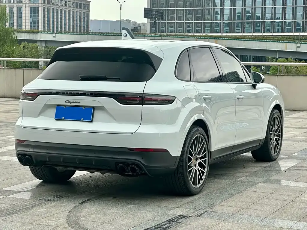 Porsche Cayenne 2023 из CN, фото 8