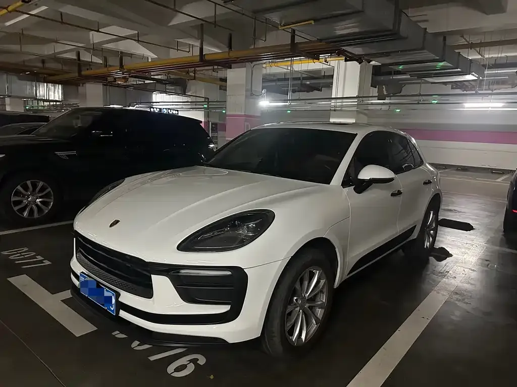 Porsche Macan — фото 1