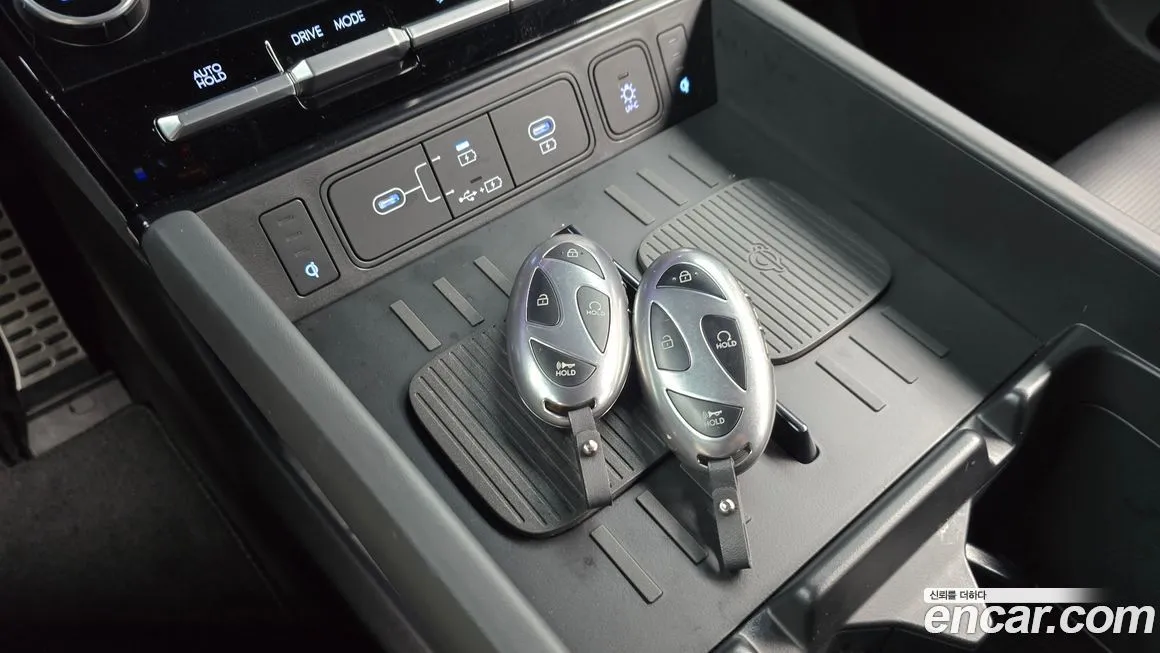 Hyundai Santafe — фото 9
