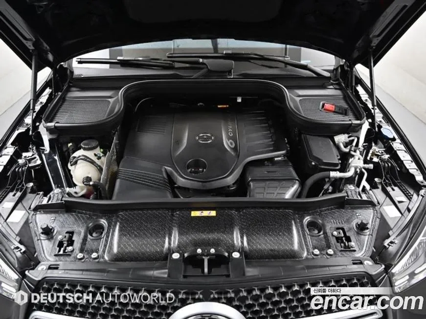 Mercedes-Benz GLE-Class — фото 6