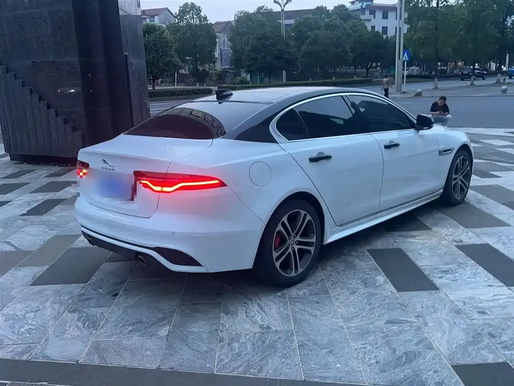 Jaguar XEL 2023 из CN, фото 10