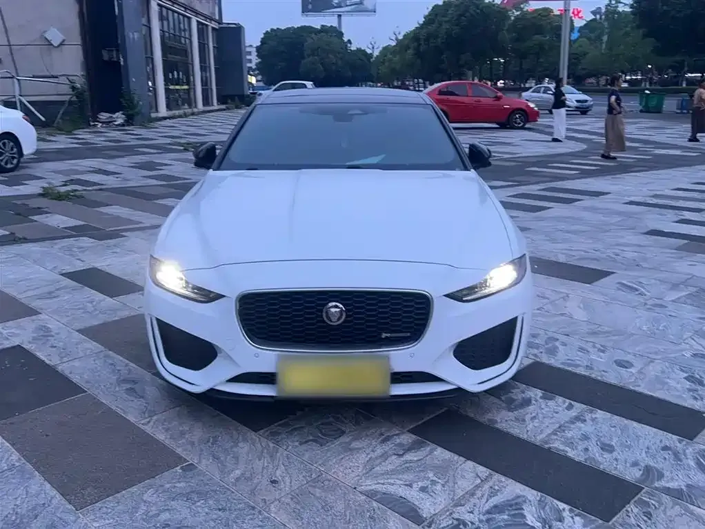 Jaguar XEL 2023 из CN, фото 7