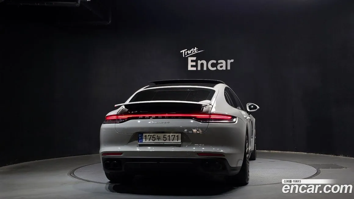 Porsche Panamera 2023 из KR, фото 4