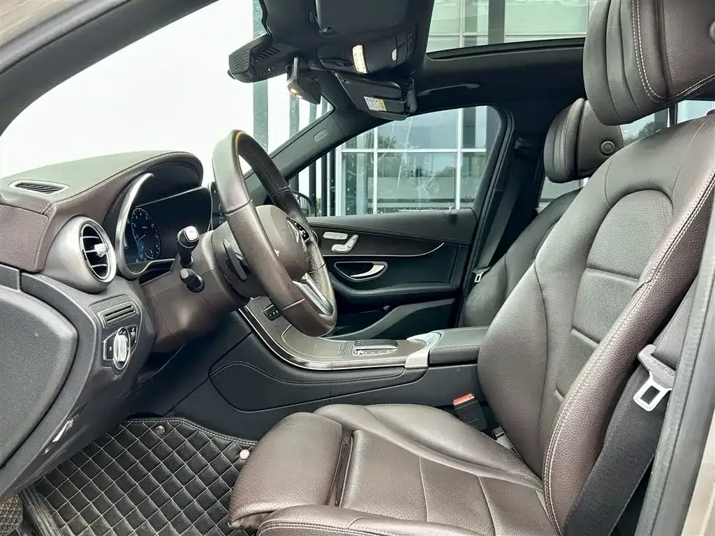 Mercedes-Benz GLC — фото 10