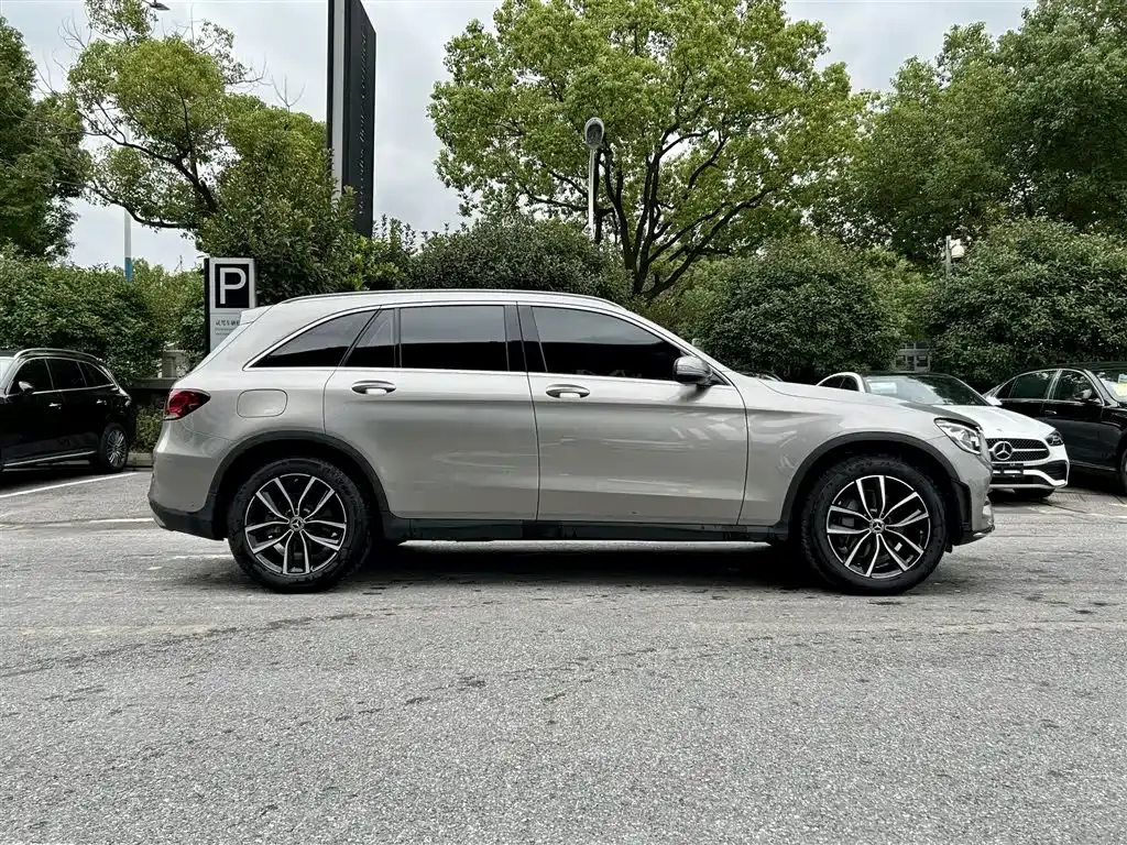 Mercedes-Benz GLC — фото 2