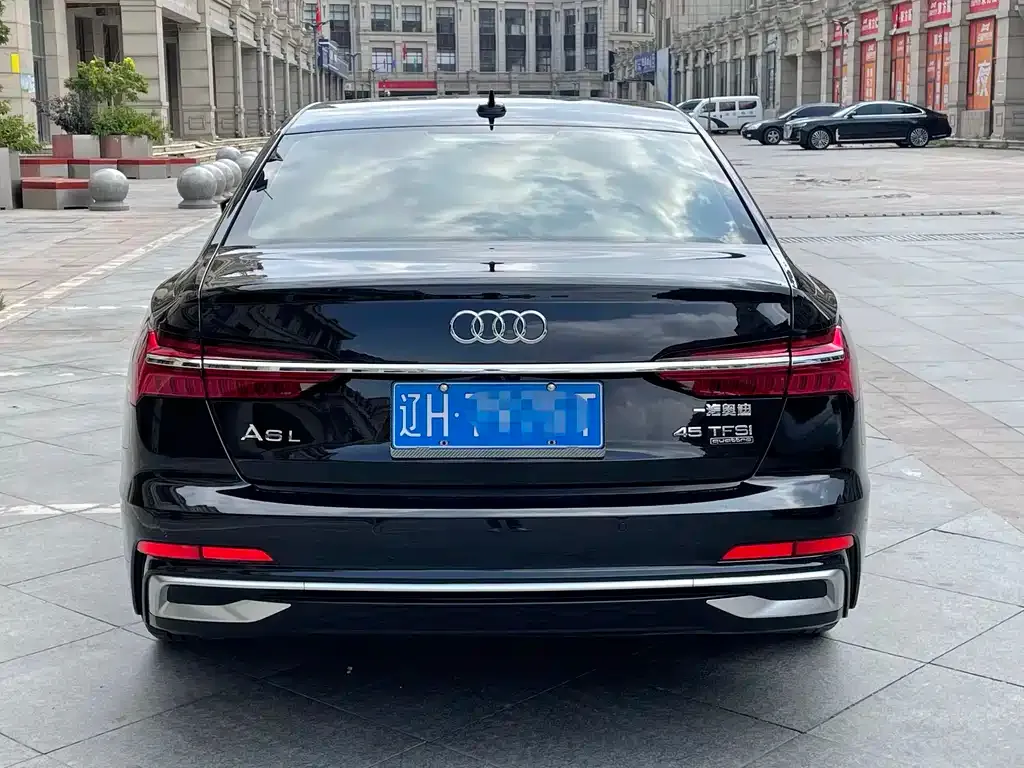 Audi A6L — фото 3
