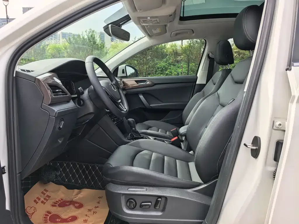 Volkswagen Tharu — фото 5