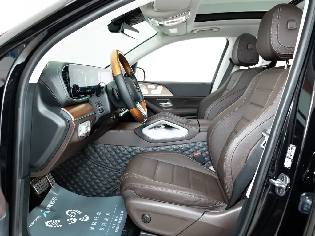 Mercedes-Benz GLS — фото 4