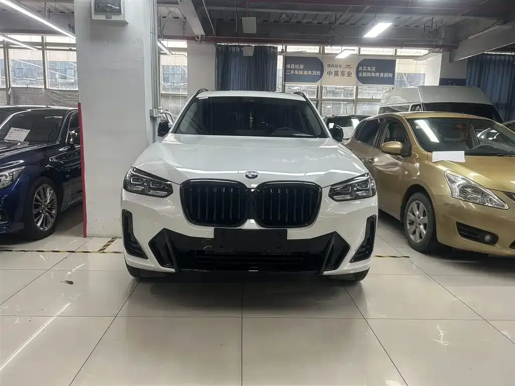 BMW X3 — фото 2