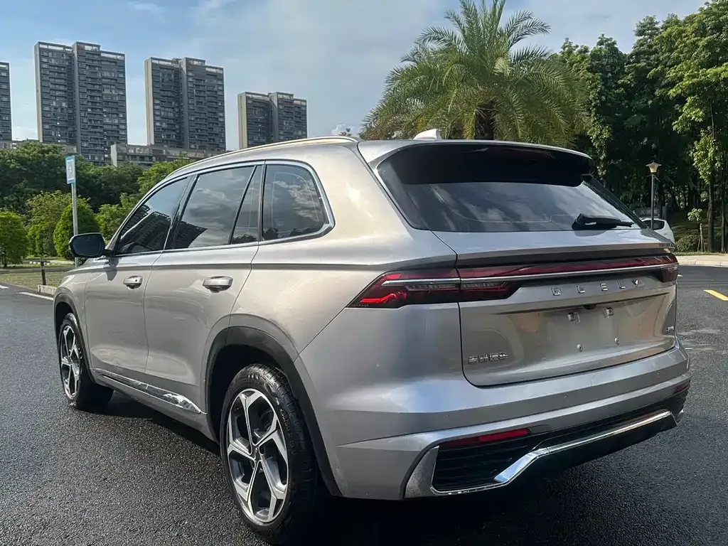 Geely Xingyue L — фото 6