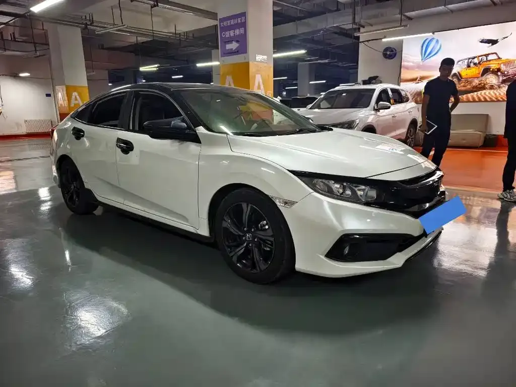 Honda Civic — фото 3